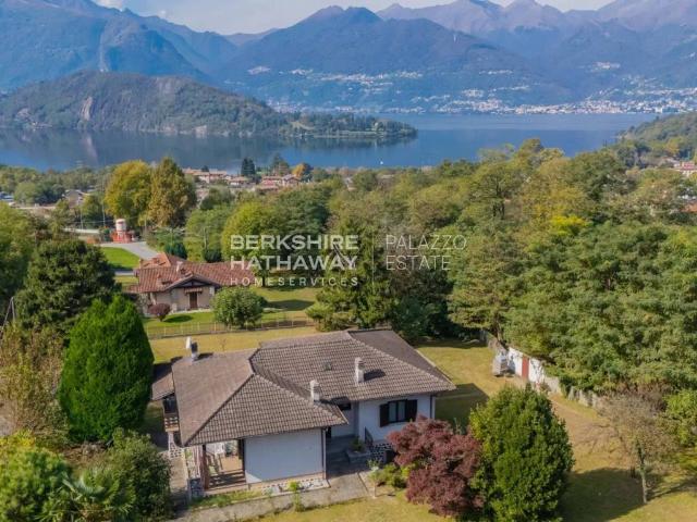 Villa Indipendente in vendita a Laghetto, Colico
