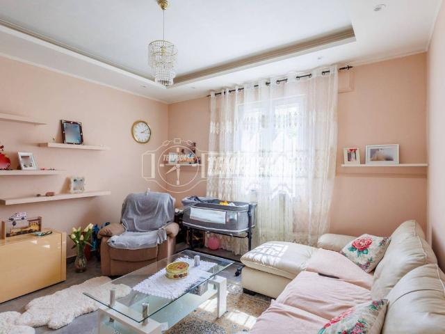 Villa Indipendente in vendita a Collecchio, Reggio Emilia