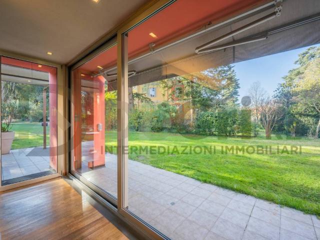 Villa Indipendente in vendita a Collecchio, Reggio Emilia