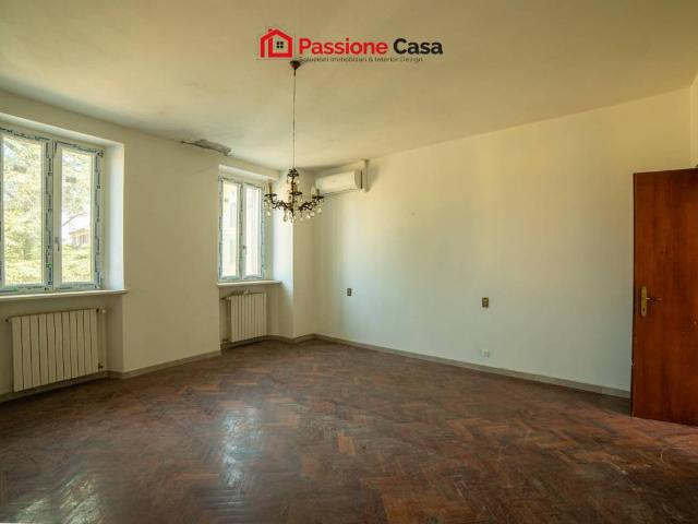 Villa Indipendente in vendita a Collecchio, Reggio Emilia