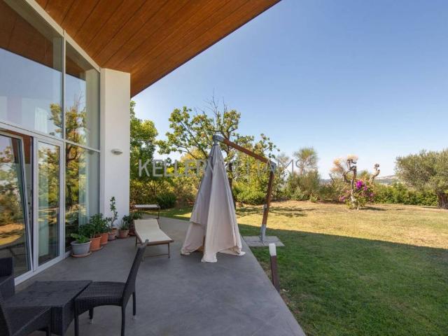 Villa Indipendente in vendita a Collecorvino, Abruzzo