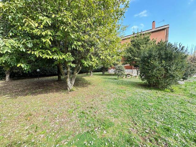 Villa Indipendente in vendita a Roma Capitale, Lazio