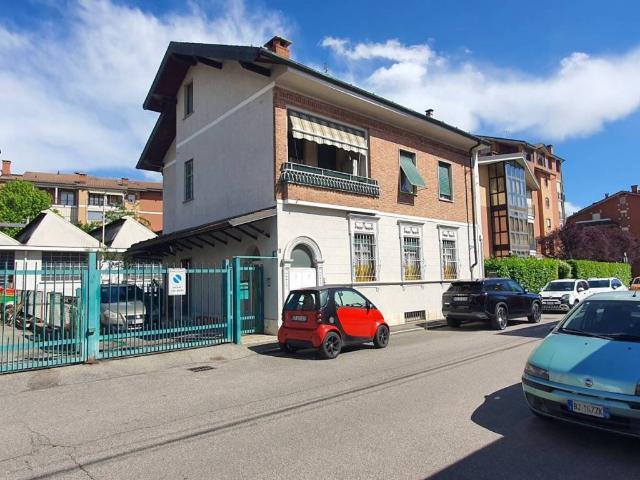 Villa Indipendente in vendita a Piemonte, Torino
