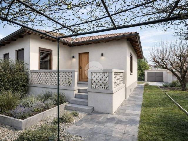Villa Indipendente in vendita a Leumann, Piemonte