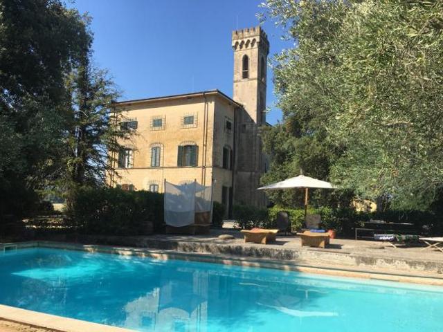 Villa Indipendente in vendita a Collesalvetti, Toscana