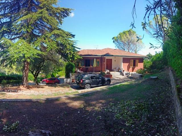 Villa Indipendente in vendita a Tanna Alta, Collesalvetti