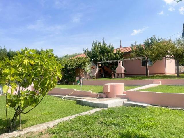 Villa Indipendente in vendita a Collesalvetti, Toscana