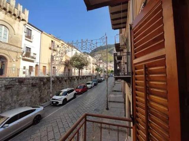 Villa Indipendente in vendita a Collesano, Palermo