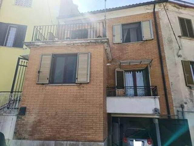 Villa Indipendente in vendita a Colli A Volturno, Molise