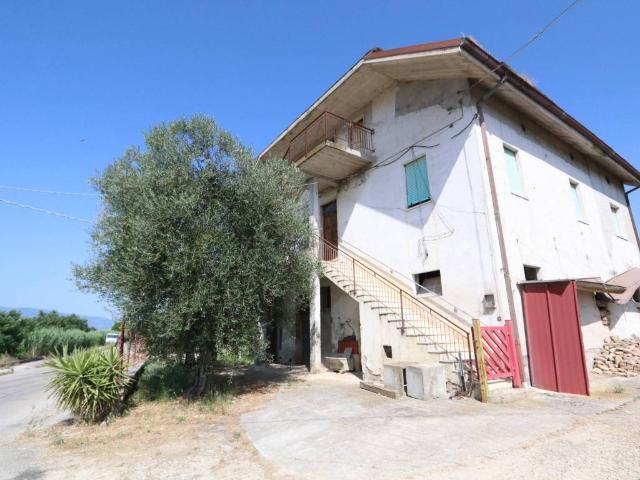 Villa Indipendente in vendita a Marche, Ascoli Piceno