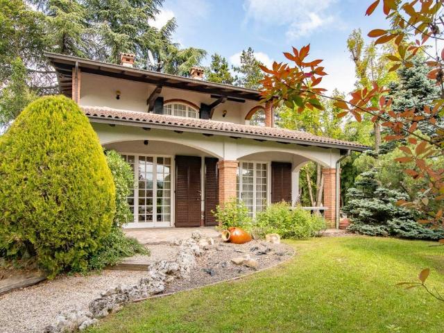 Villa Indipendente in vendita a Casa Giorgini, Pometo
