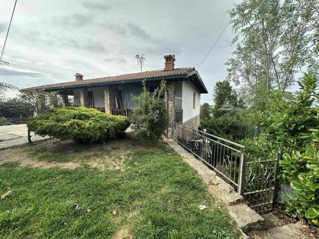 Villa Indipendente in vendita a Colli Verdi, Pometo