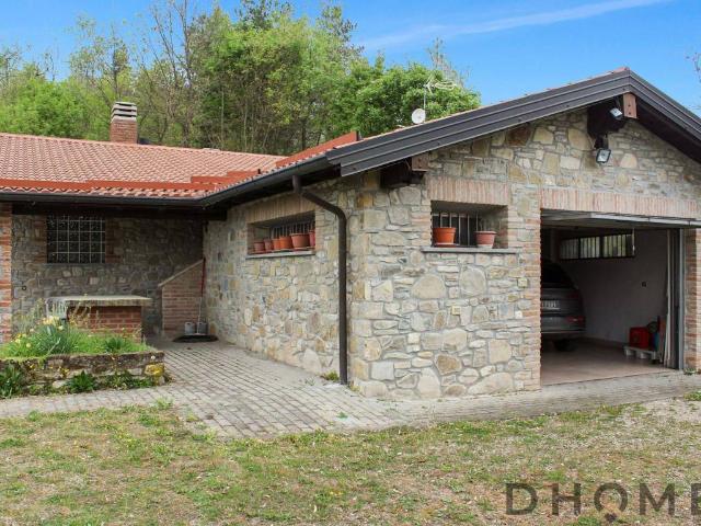 Villa Indipendente in vendita a Colli Verdi, Calghera
