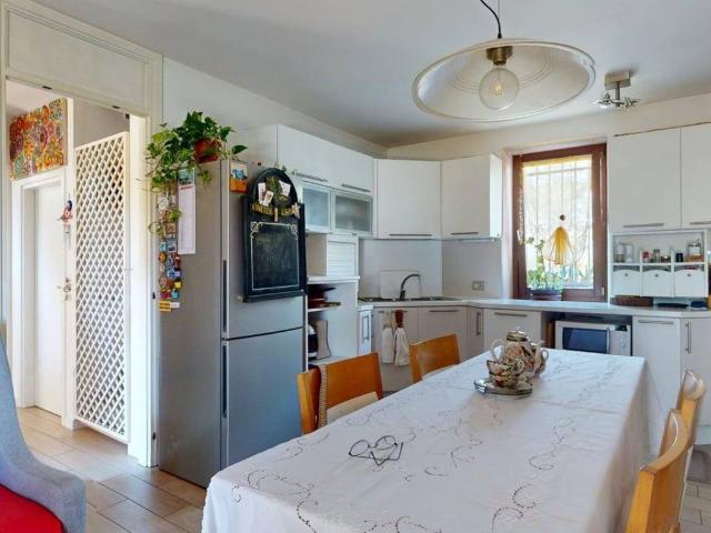 Villa Indipendente in vendita a Castello, Colloredo di Monte Albano / Colorêt di Montalban