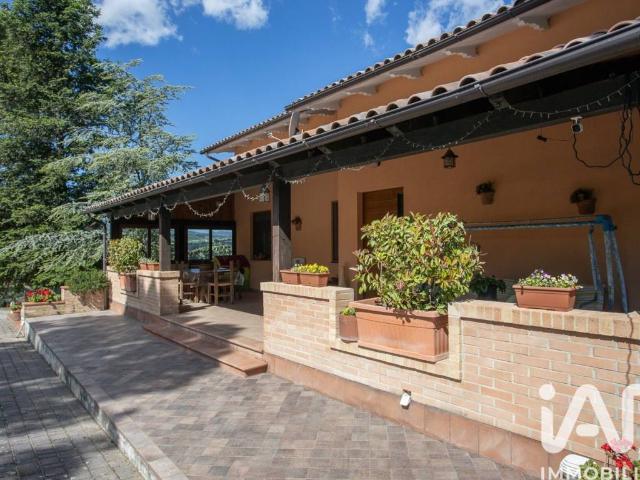 Villa Indipendente in vendita a Marche, Macerata