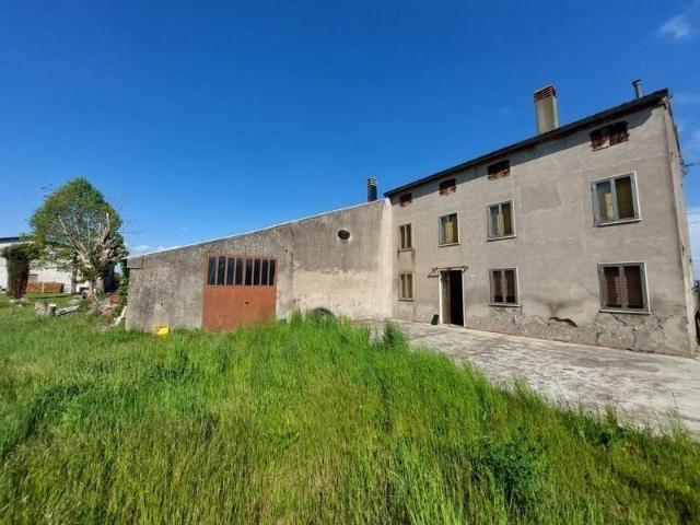 Villa Indipendente in vendita a Cologna Veneta, Veneto