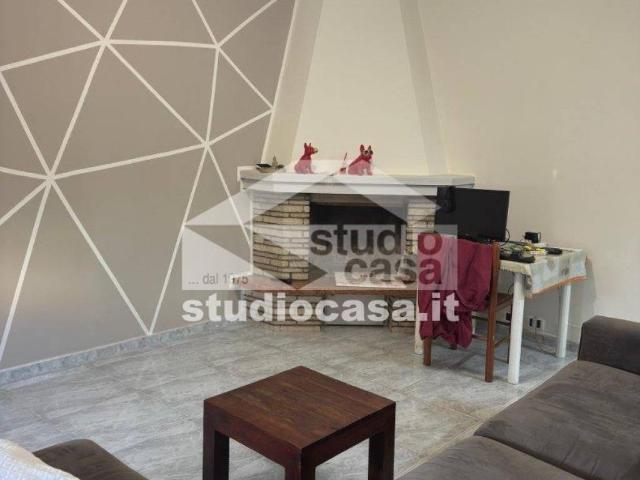 Villa Indipendente in vendita a Cologno Al Serio, Lombardia