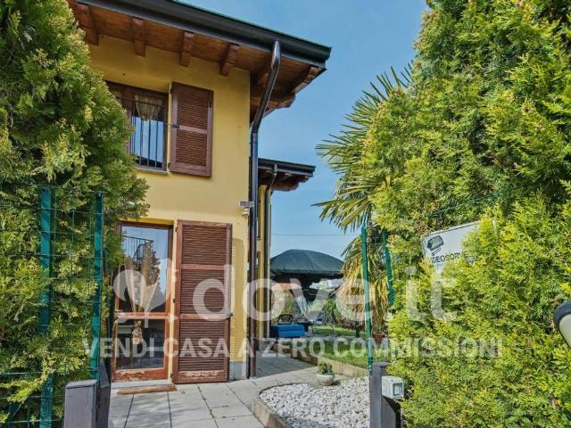 Villa Indipendente in vendita a Cologno al Serio, Bergamo