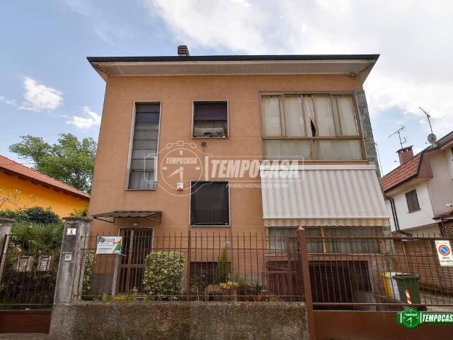 Villa Indipendente in vendita a Cologno Monzese, Cascina Campagnazza