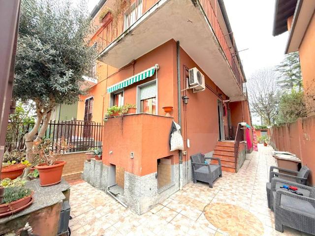 Villa Indipendente in vendita a Cologno Monzese, San Giuliano Monzese