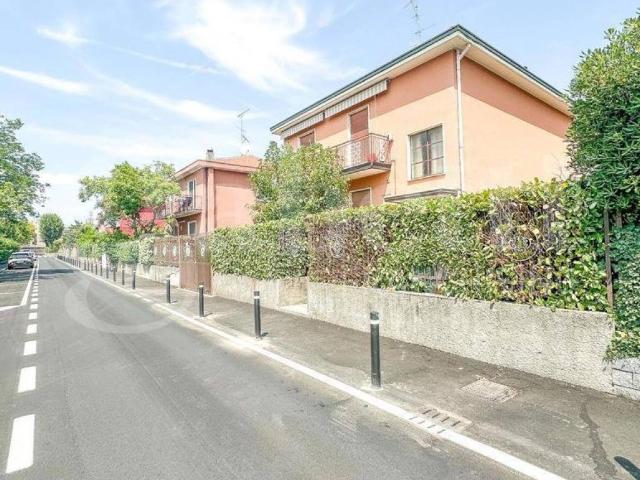 Villa Indipendente in vendita a San Giuliano Monzese, Cologno Monzese