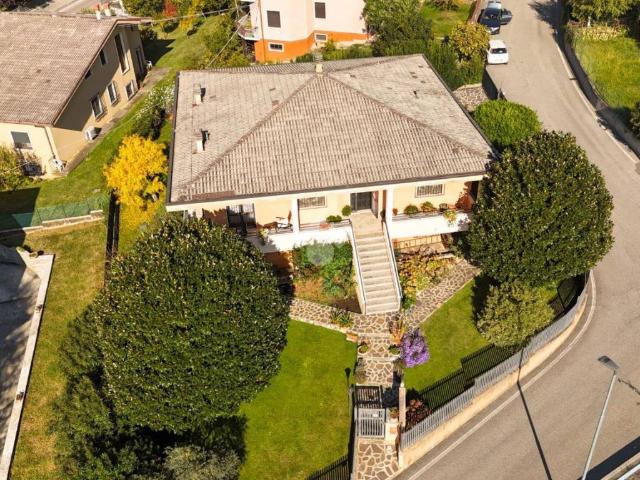 Villa Indipendente in vendita a Colognola Ai Colli, Veneto
