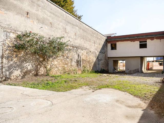 Villa Indipendente in vendita a Colognola Ai Colli, Veneto