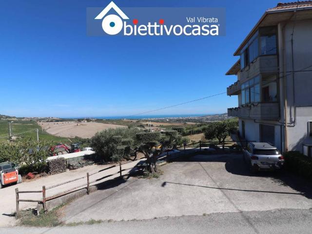 Villa Indipendente in vendita a Riomoro, Colonnella