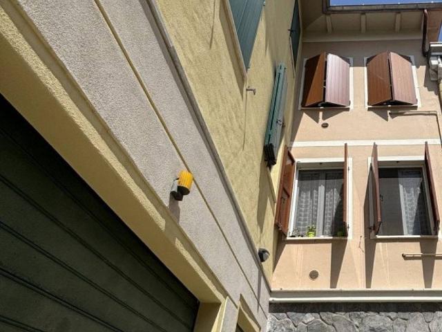 Villa Indipendente in vendita a Colorno, Reggio Emilia