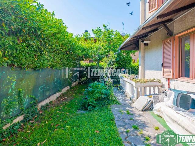 Villa Indipendente in vendita a Colturano, Lombardia