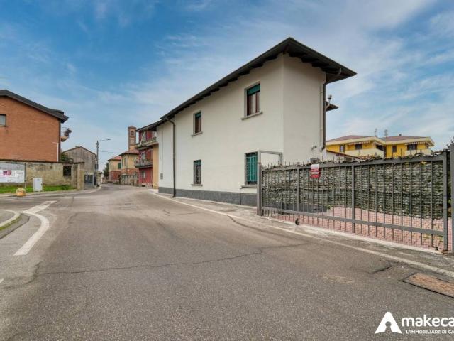 Villa Indipendente in vendita a Colturano, Lombardia