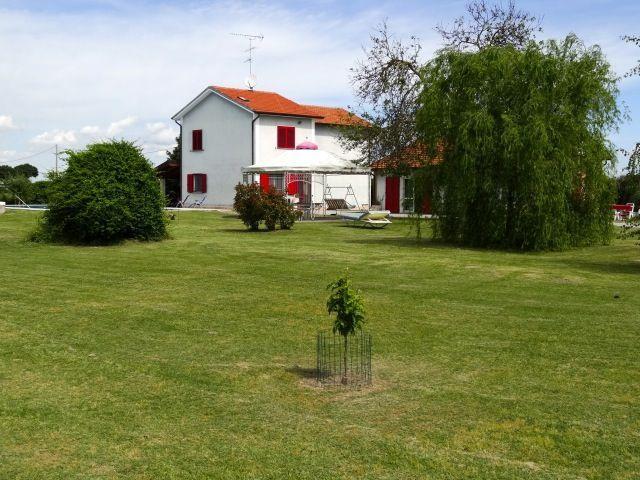 Villa Indipendente in vendita a Villaggio Galattico, Comacchio