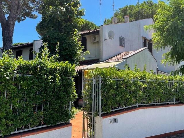 Villa Indipendente in vendita a Lido di Spina, Comacchio