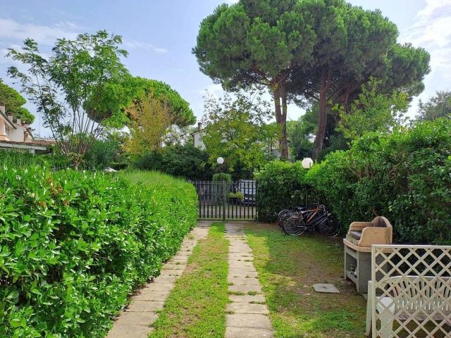 Villa Indipendente in vendita a Lido di Spina, Comacchio