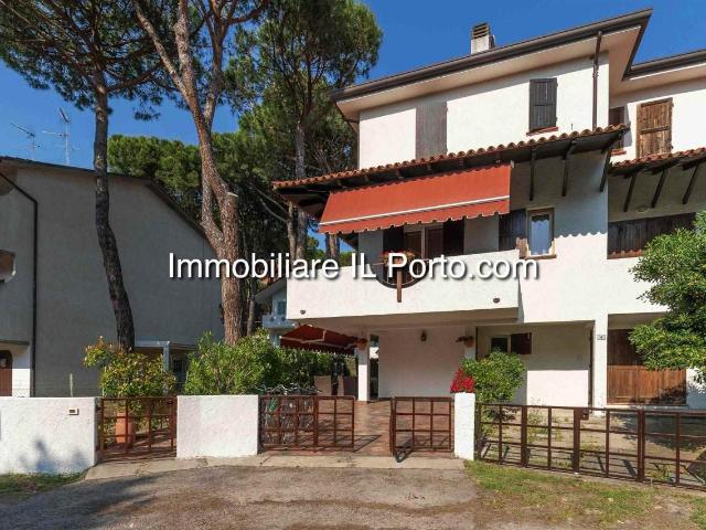 Villa Indipendente in vendita a Quartiere Le Valli, Comacchio
