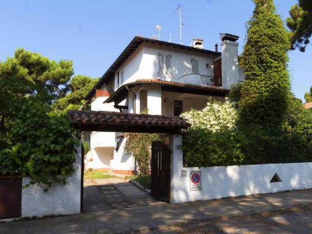 Villa Indipendente in vendita a Lido di Spina, Comacchio