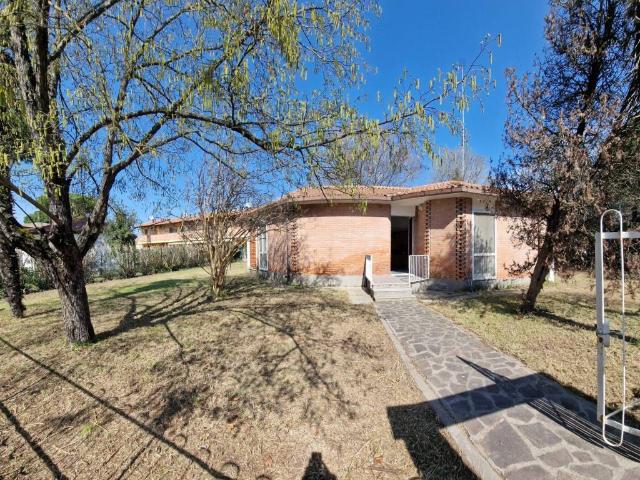 Villa Indipendente in vendita a Comacchio, Reggio Emilia