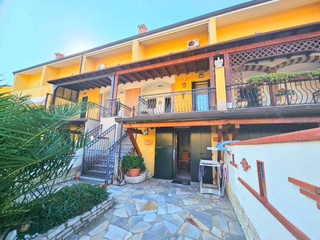 Villa Indipendente in vendita a Comacchio, Reggio Emilia