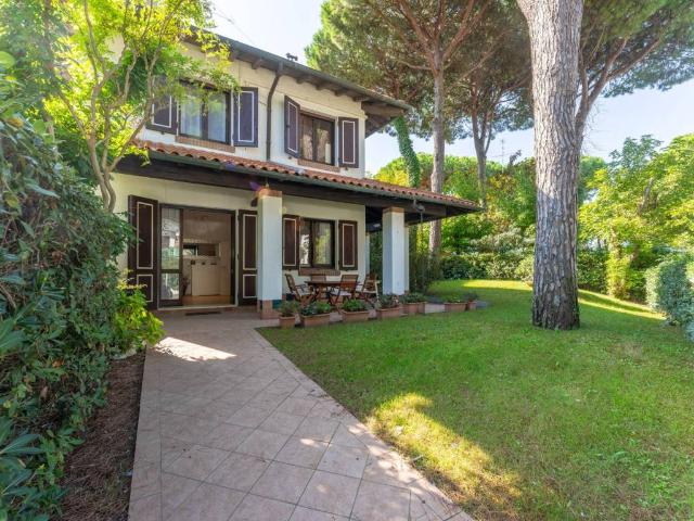Villa Indipendente in vendita a Quartiere Le Valli, Comacchio
