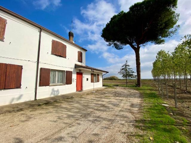 Villa Indipendente in vendita a Unione Delta del Po, Comacchio