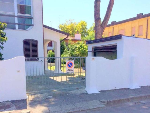 Villa Indipendente in vendita a Comacchio, Reggio Emilia