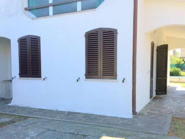 Villa Indipendente in vendita a Comacchio, Reggio Emilia