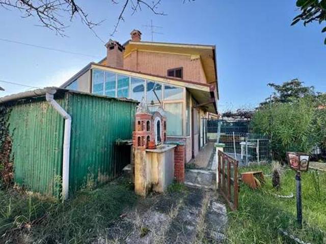 Villa Indipendente in vendita a Lido degli Scacchi, Comacchio