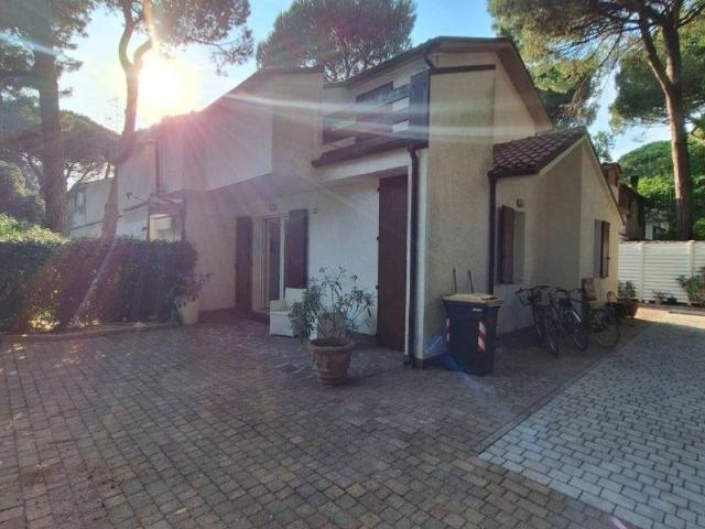 Villa Indipendente in vendita a Comacchio, Reggio Emilia