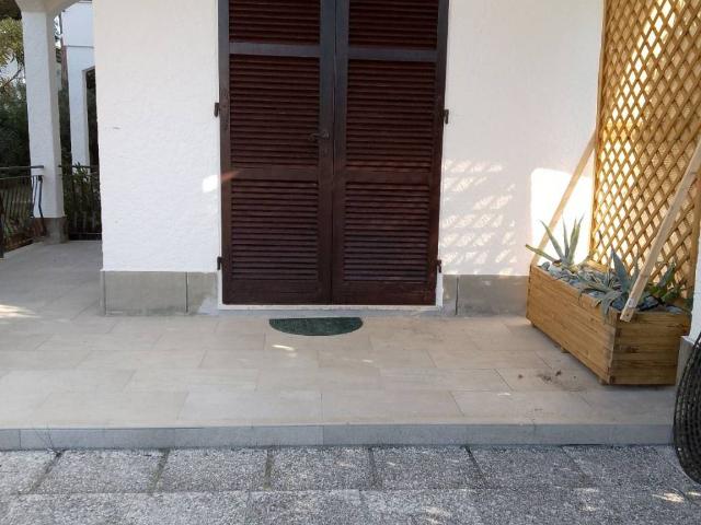 Villa Indipendente in vendita a Lido di Spina, Comacchio