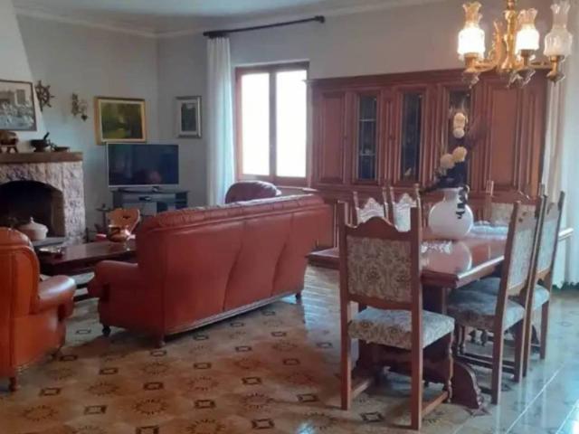 Villa Indipendente in vendita a Unione di comuni Montana Lunigiana, Comano