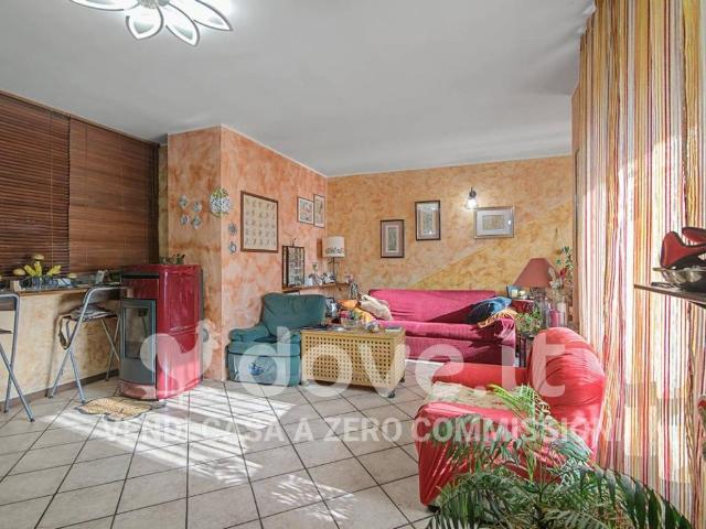 Villa Indipendente in vendita a Comazzo, Lombardia