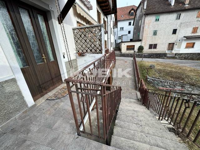 Villa Indipendente in vendita a Comeglians, Friuli-Venezia Giulia
