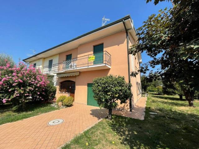 Villa Indipendente in vendita a Comezzano-Cizzago, Cizzago
