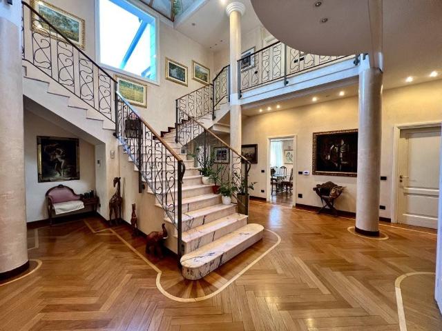 Villa Indipendente in vendita a Comezzano-Cizzago, Cizzago